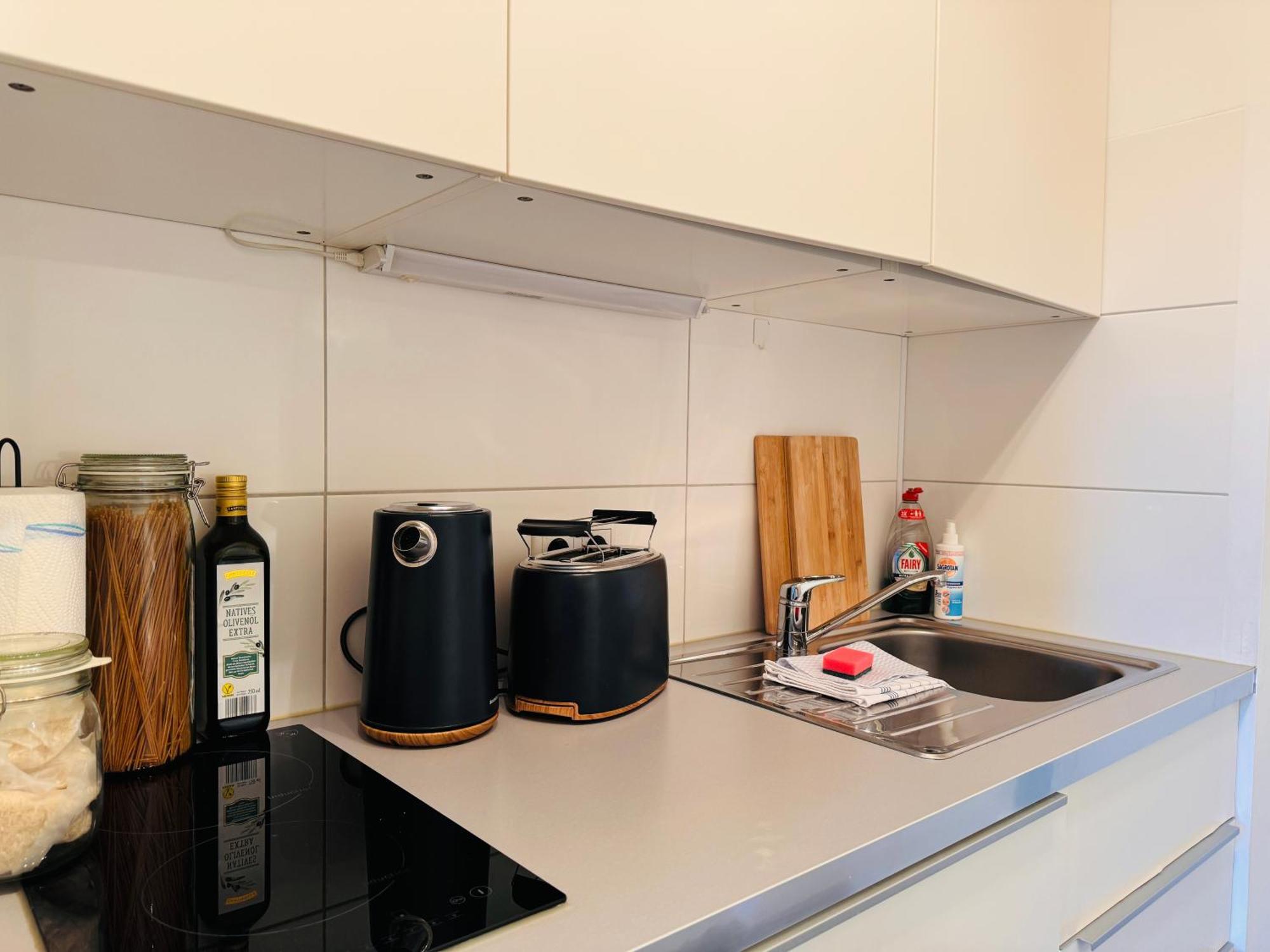 Klassen Stay - Designer Altbau Apartment Mit 2 Zimmer - Naehe Zentrum Und Rhein Кобленц Екстериор снимка