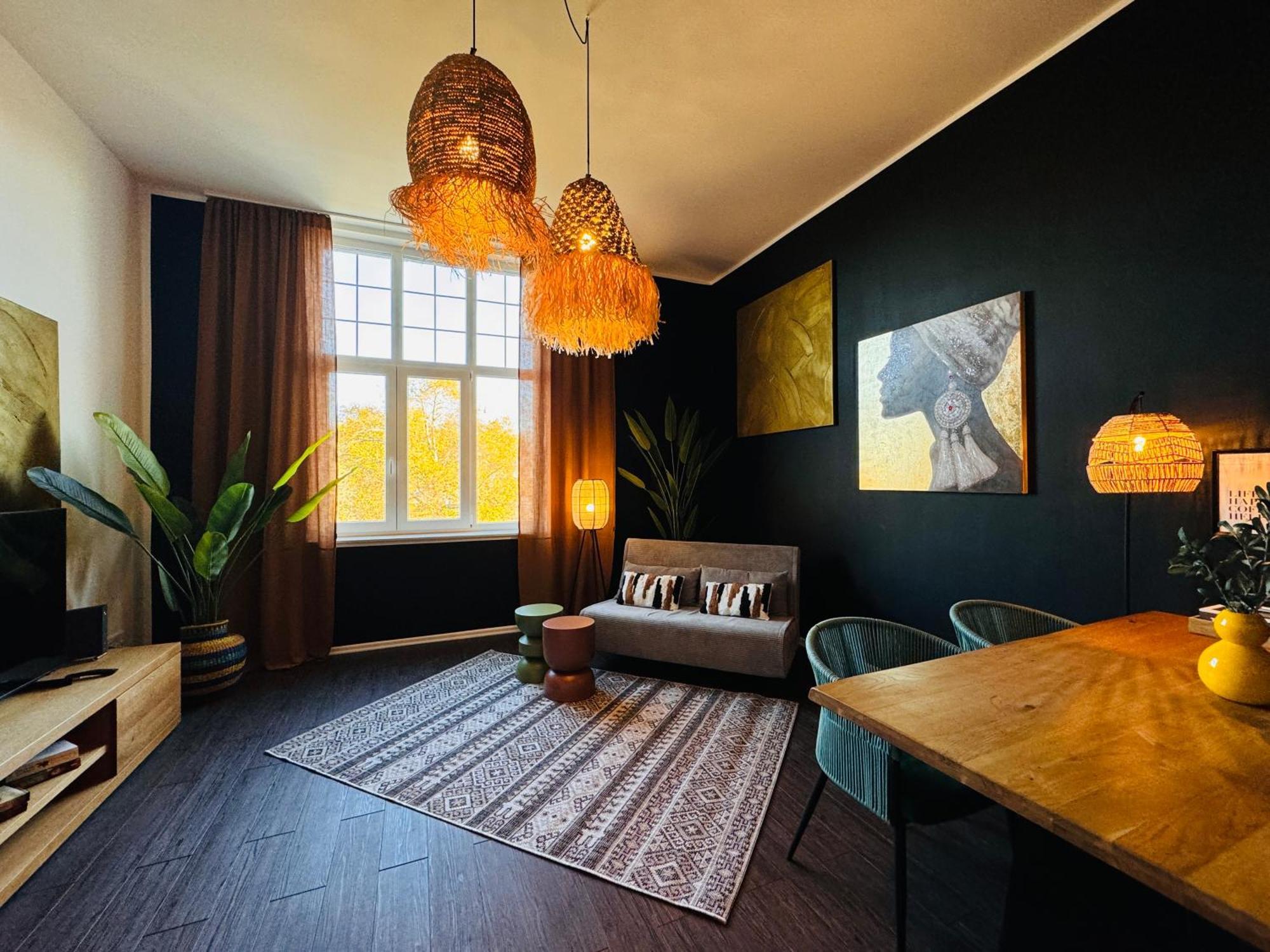 Klassen Stay - Designer Altbau Apartment Mit 2 Zimmer - Naehe Zentrum Und Rhein Кобленц Екстериор снимка